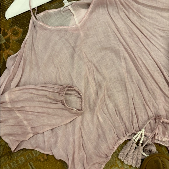 On the Road pink off the shoulder, open shoulder blouse size XS - Picture 4 of 4